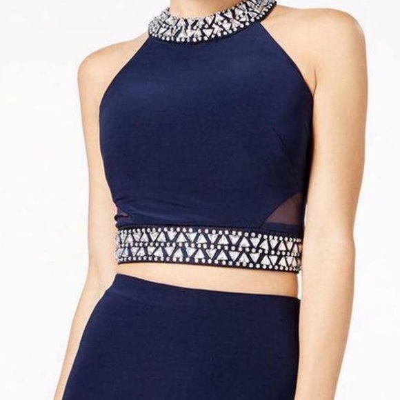 B Darlin Beautiful Bedazzled Rhinestone Top - Picture 1 of 5